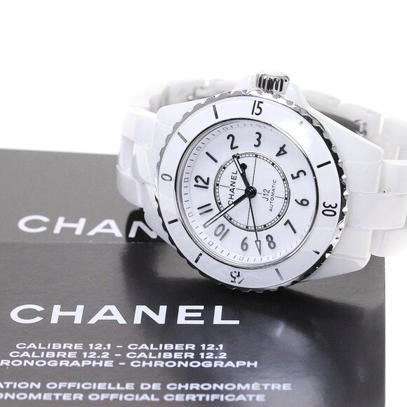 CHANEL J12 Calibre 12.2 H5699 33MM WHITE CERAMIC Automatic Ladies Watch_867061 - Picture 1 of 7
